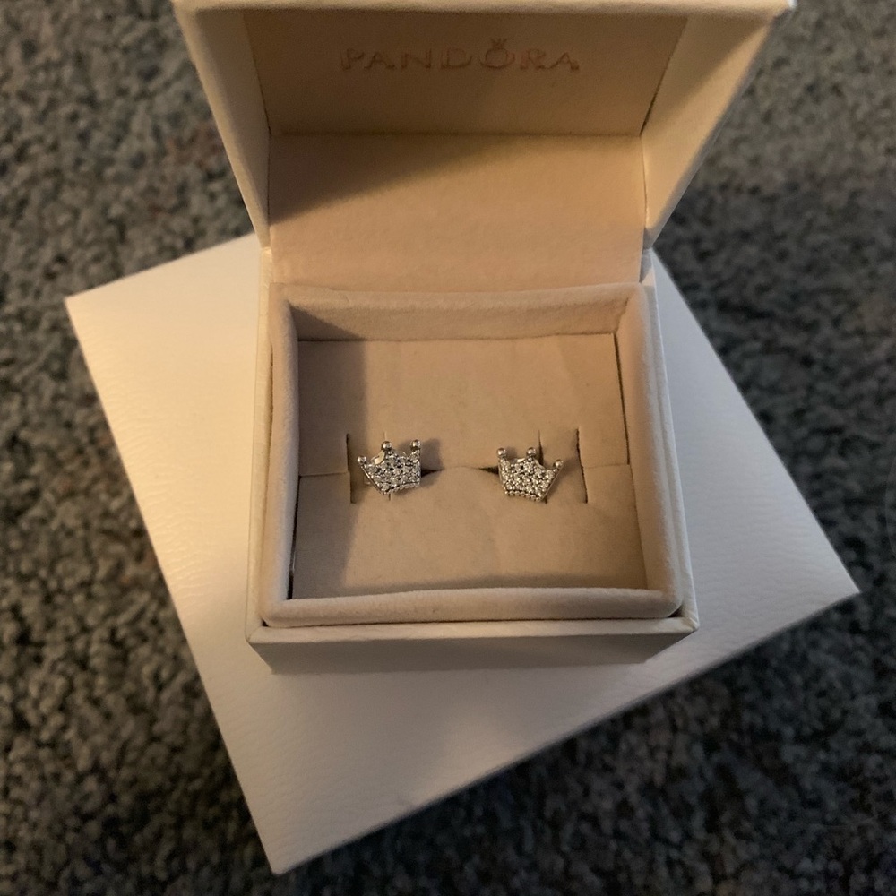 Pandora Silver Studs